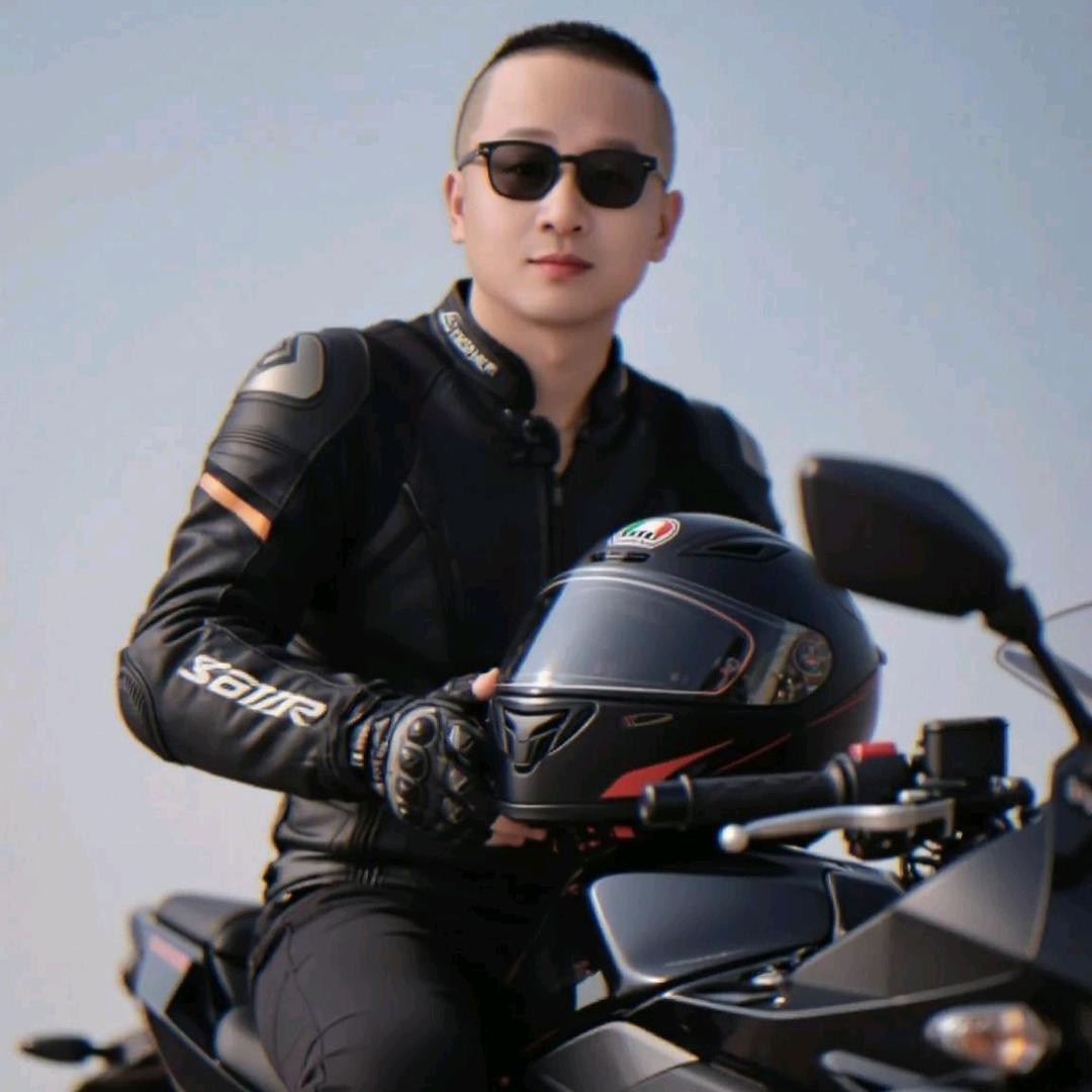 小二，来碗泪流满面《喜迎门婚车租赁》