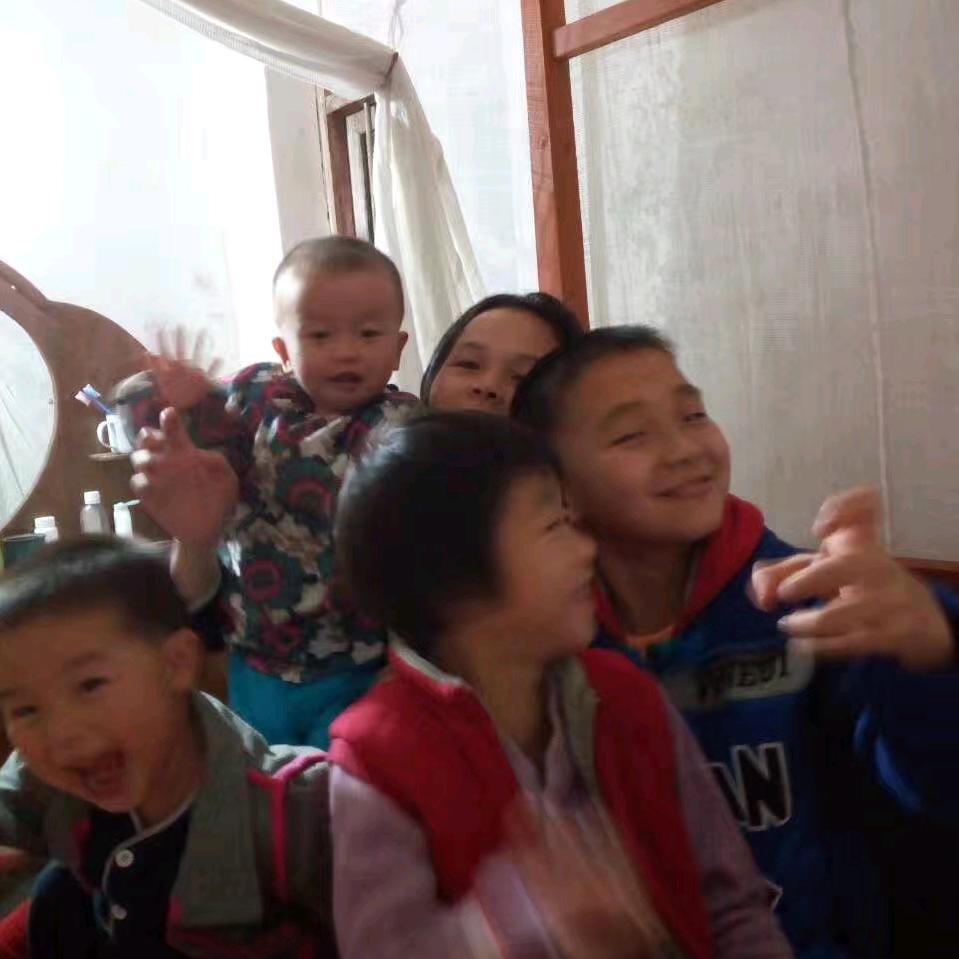 修车补胎吴盛志