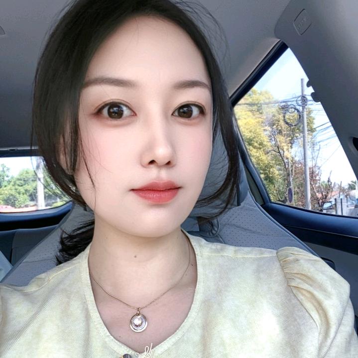 丹丹😘