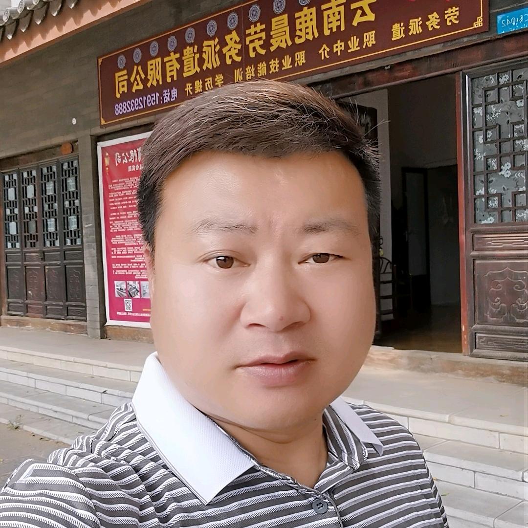 鹿晨老胡🎸