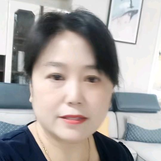 我是开心的萍瓶 爱笑