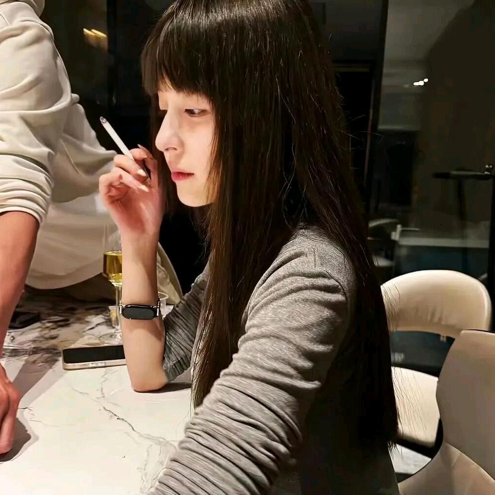 翻 篇.
