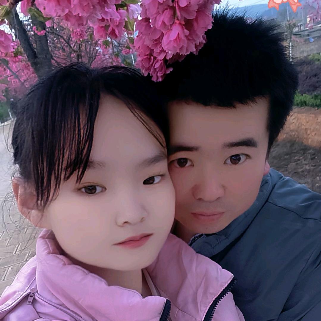 蓉宝（妃漾迷粉底液）