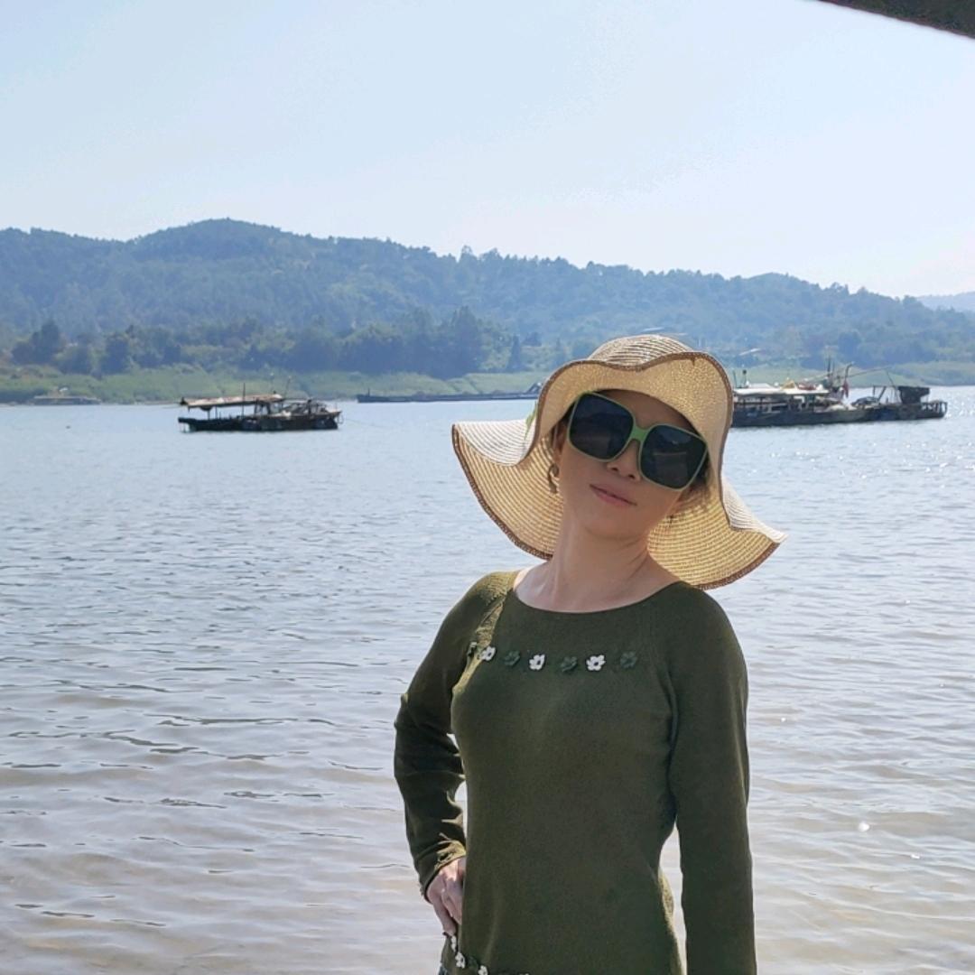 海云姐（三嫂）