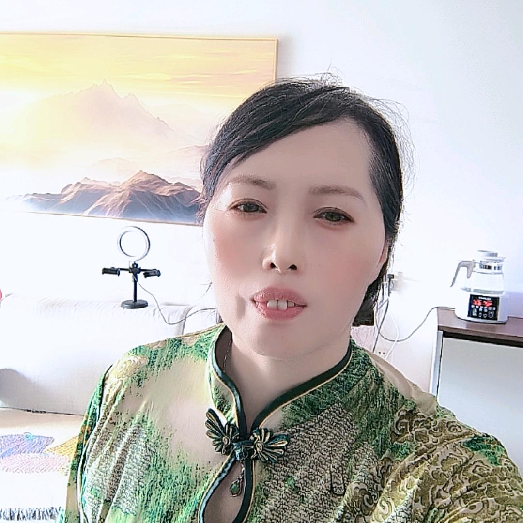 小红  早上10.10开播