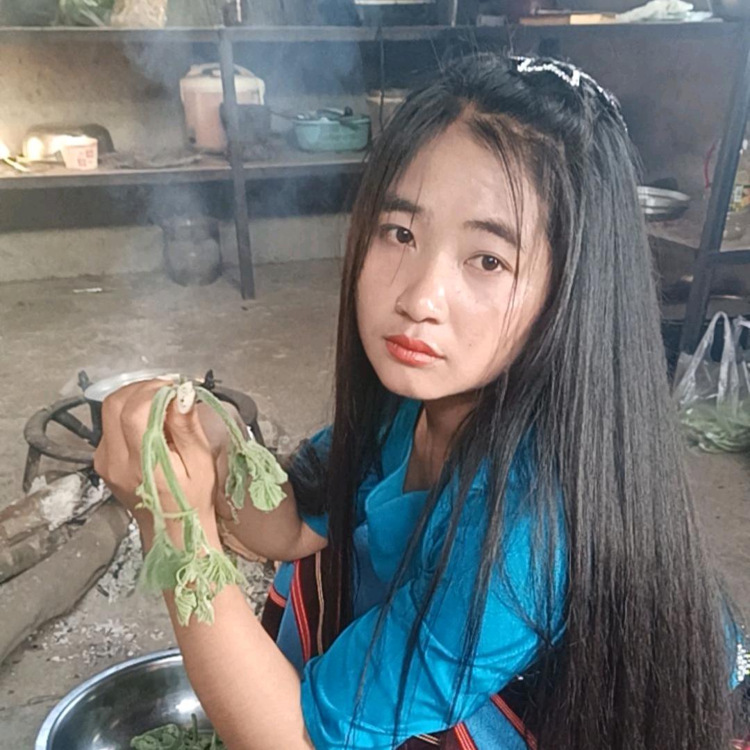 佤族🐭卫姐姐