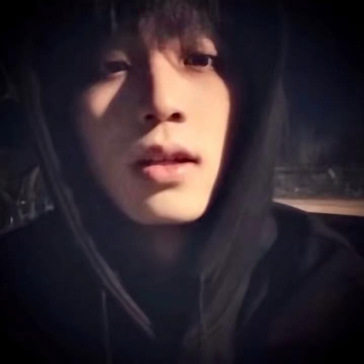 ㅤ   .
