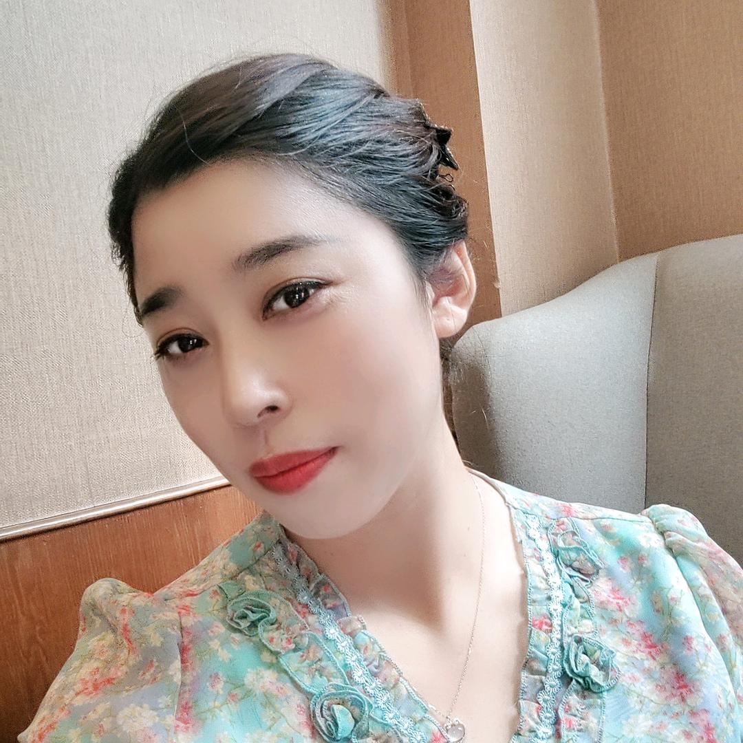 陆陆的零食百货小站