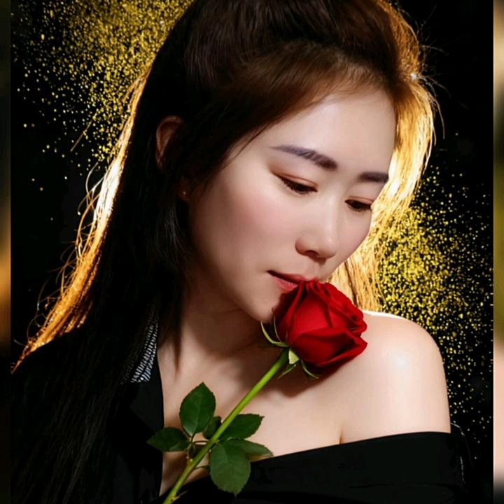 🐒向钱看🐒利利头像开播号🐒