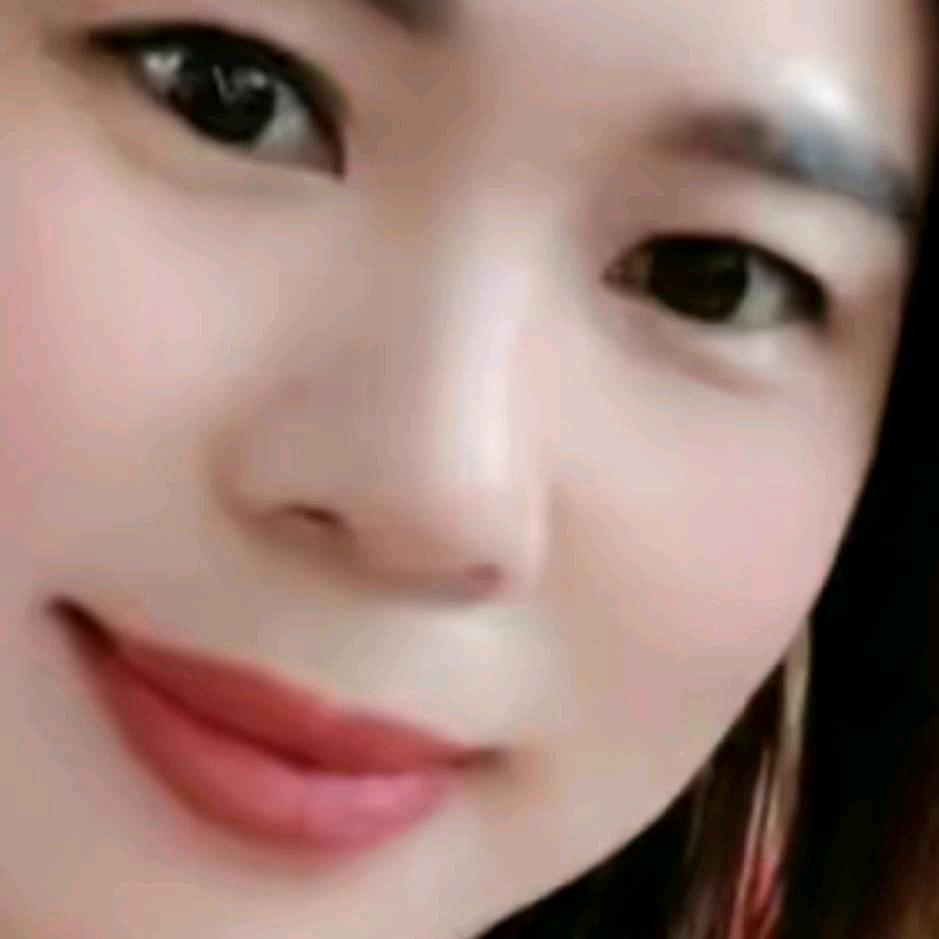 世上再难也要坚强。