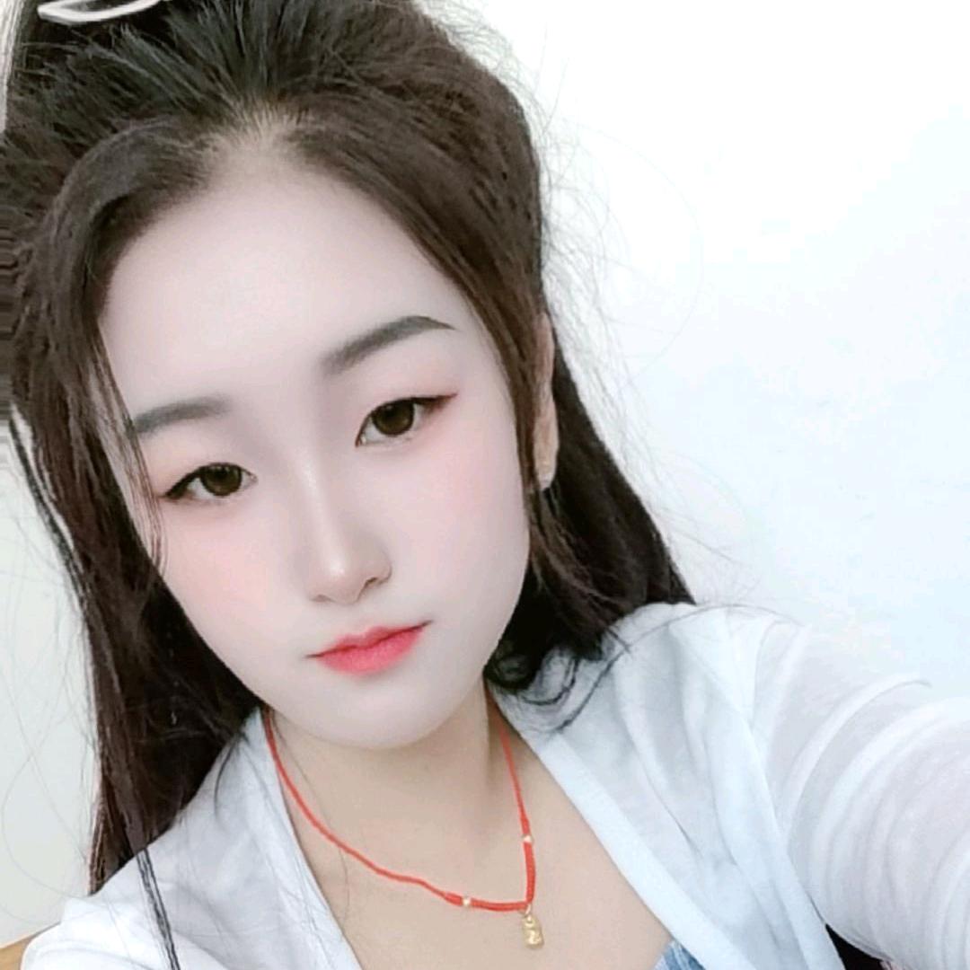 娥儿（卖水乳调节霜嘞）