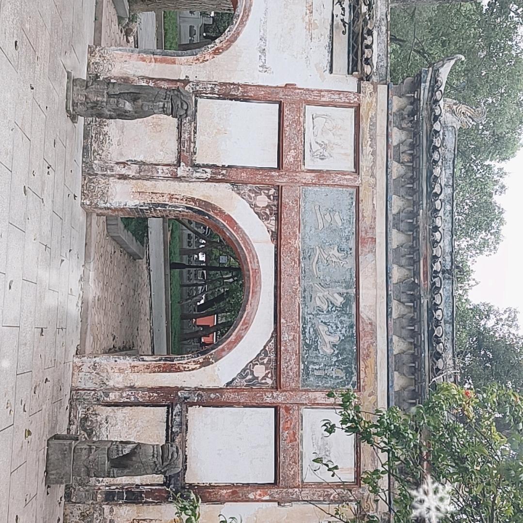 楞严一笑（凌云渡）
