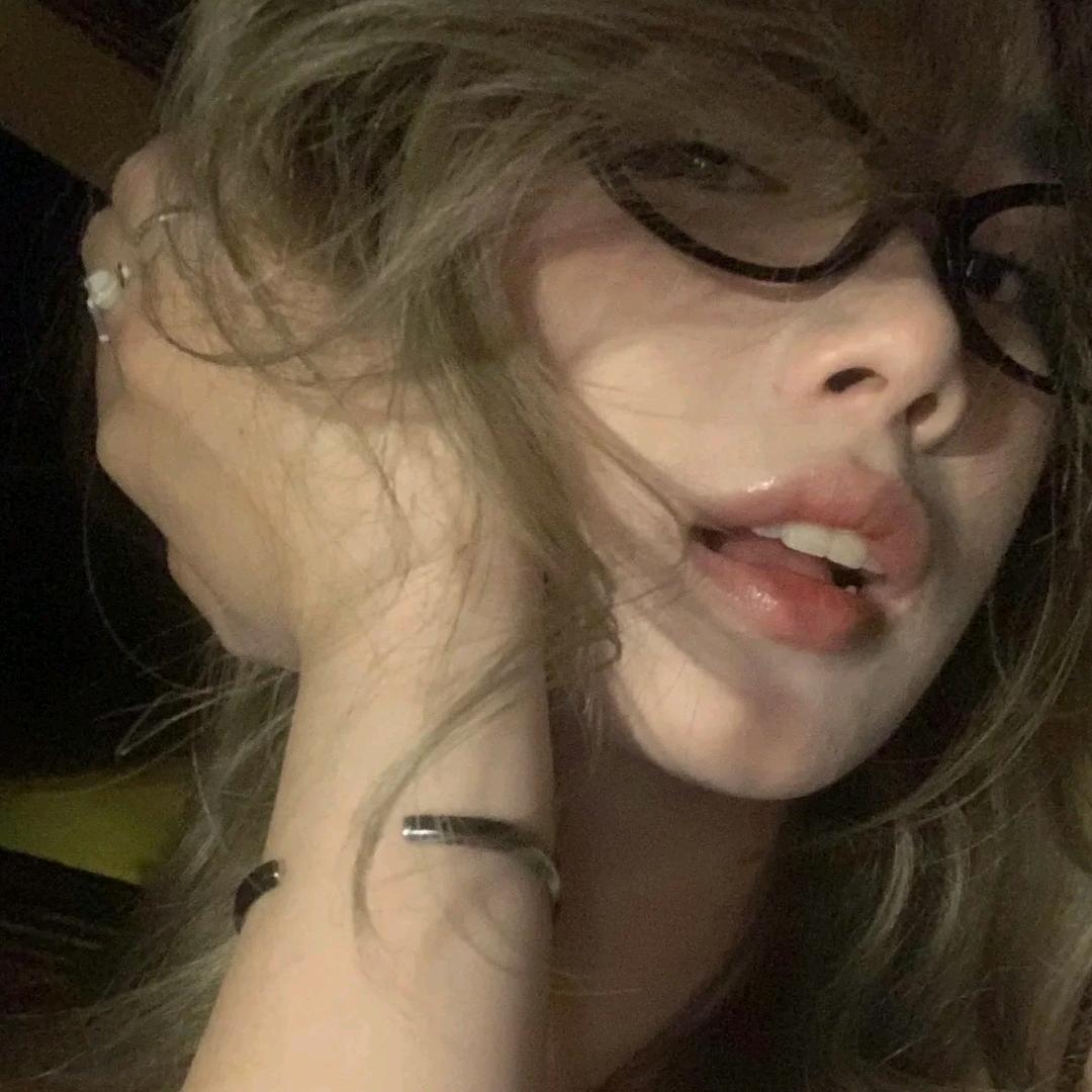 半晌
