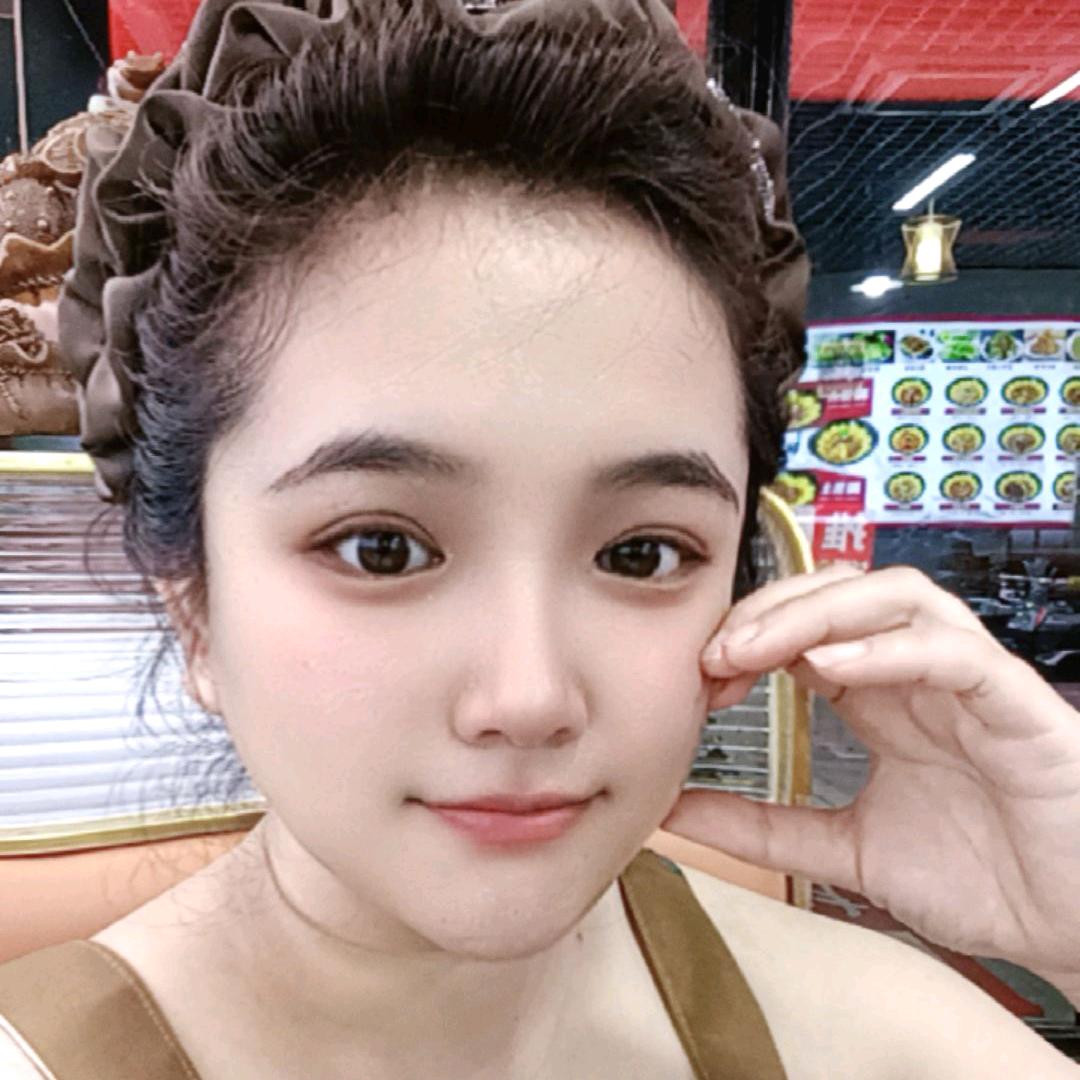 畅时尚东北特色铁锅炖