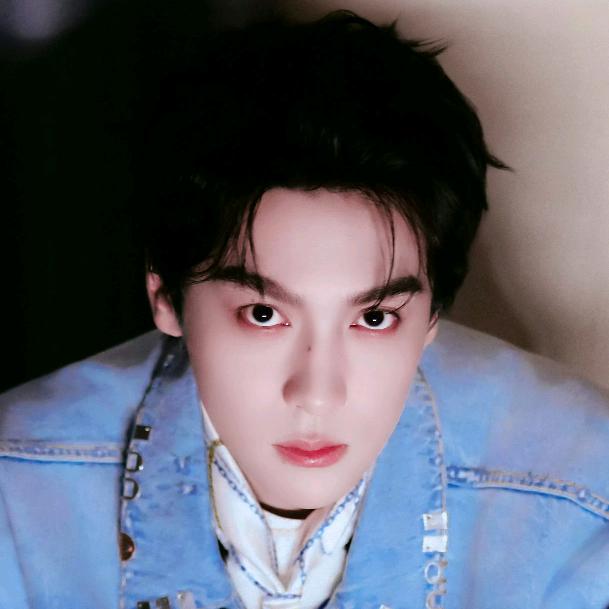 语轩15 ૮꒰ྀི > . < ꒱ྀིა