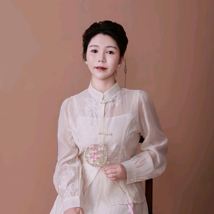 江芳女性成长