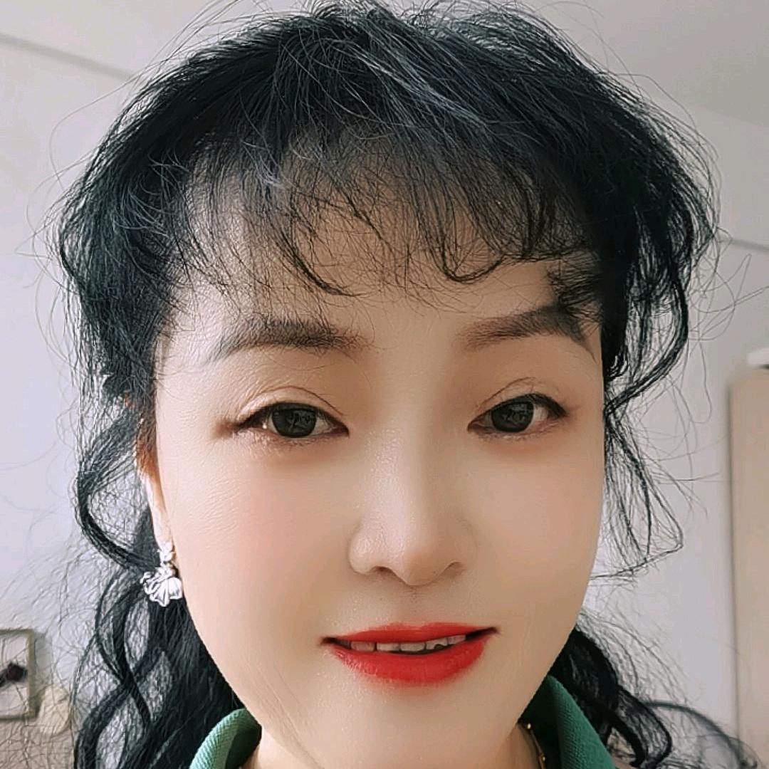 萍水相逢
