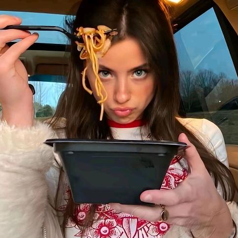 一秒……对视㊙️