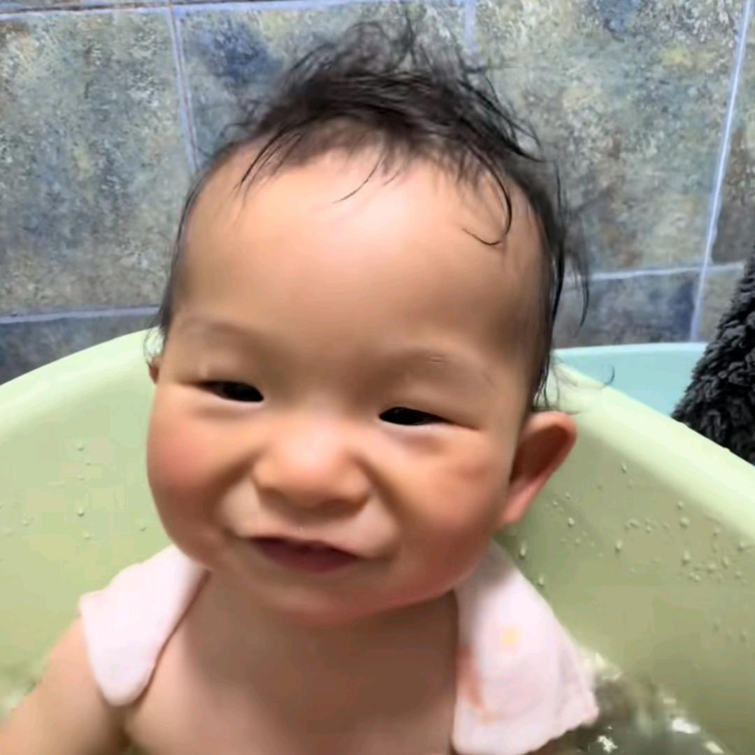 一哭二闹三上吊