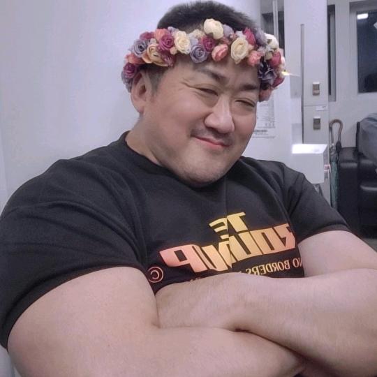 AAA苏打饼干专业扎孔