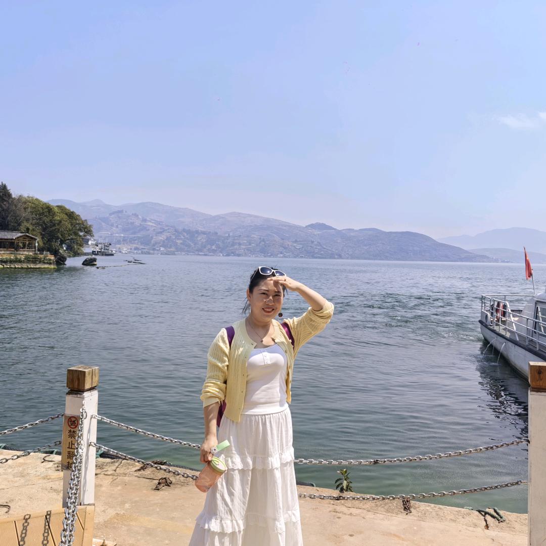 太阳照着西西
