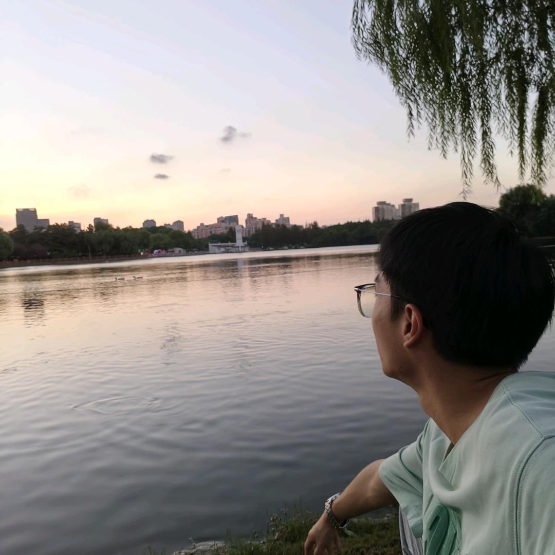 笑一个吧 功成名就不是目的