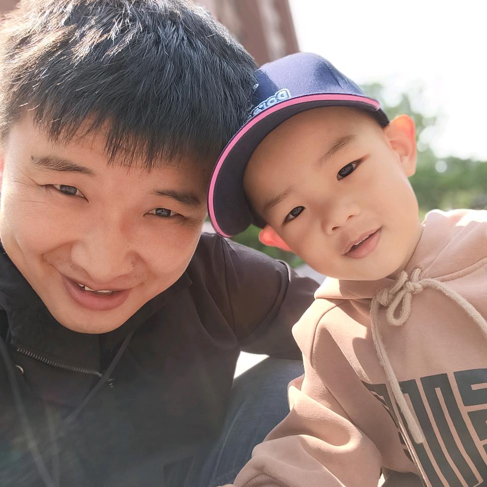 犟嘴小啊牛