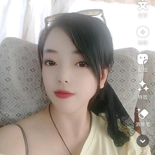 舒飞