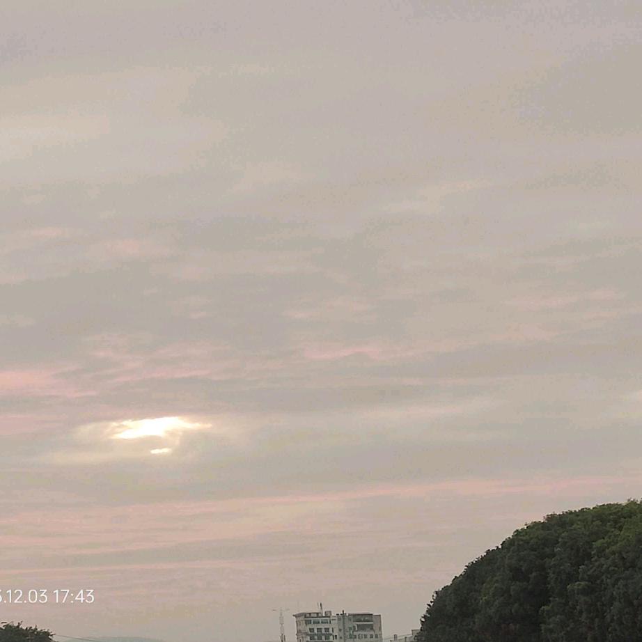 显眼包～