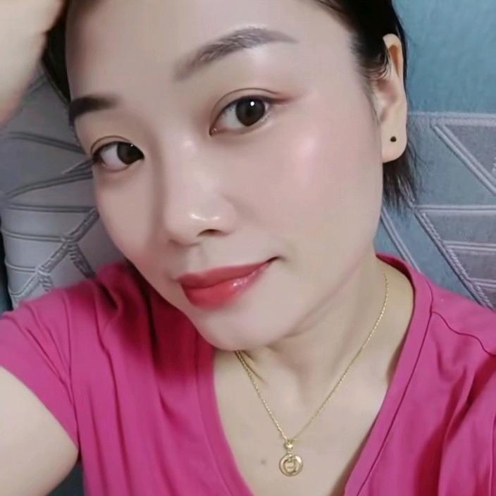 李登艳