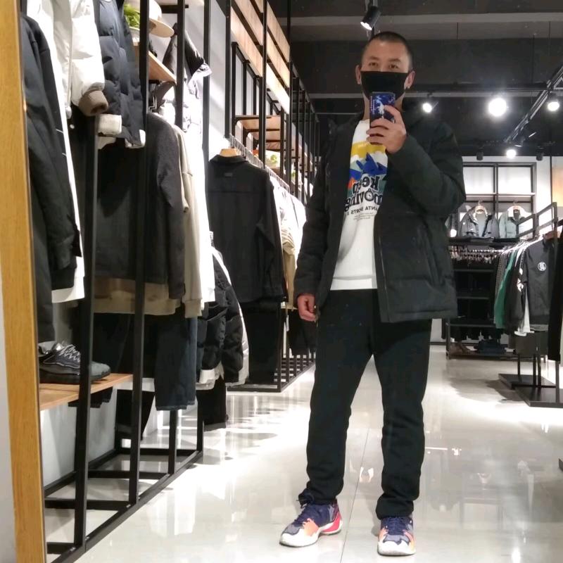 A♤顽强的小伙儿