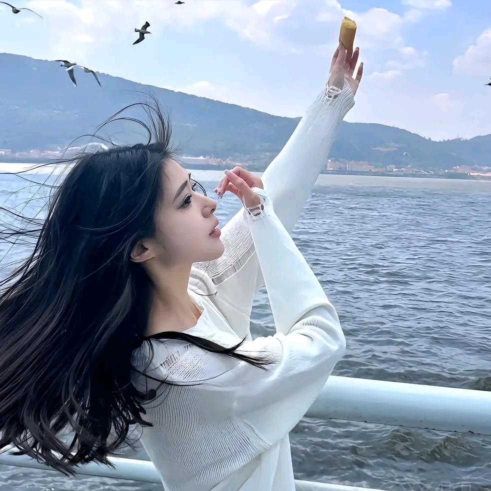 珑小爱