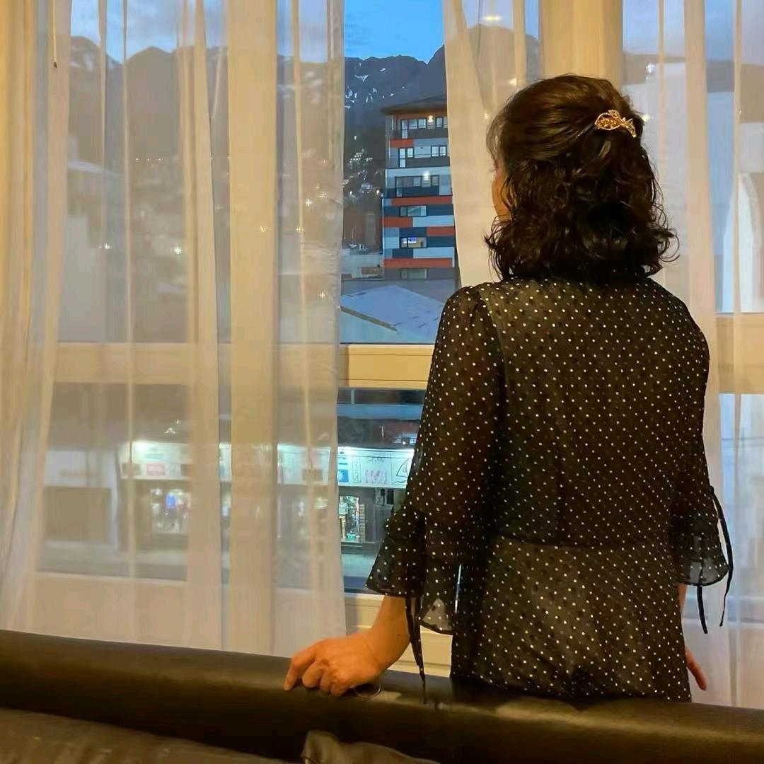 蒙晟绒昊羊绒针织品服饰店