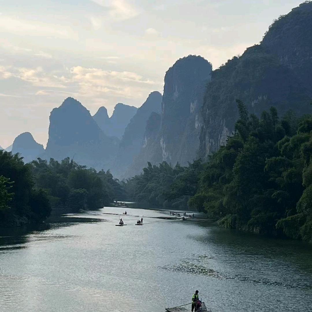 久娱-妩淳宠粉号