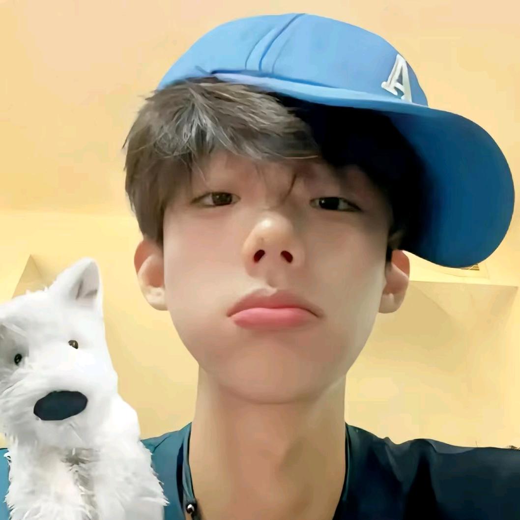 蓝灰鱼^୧⍤⃝🏸