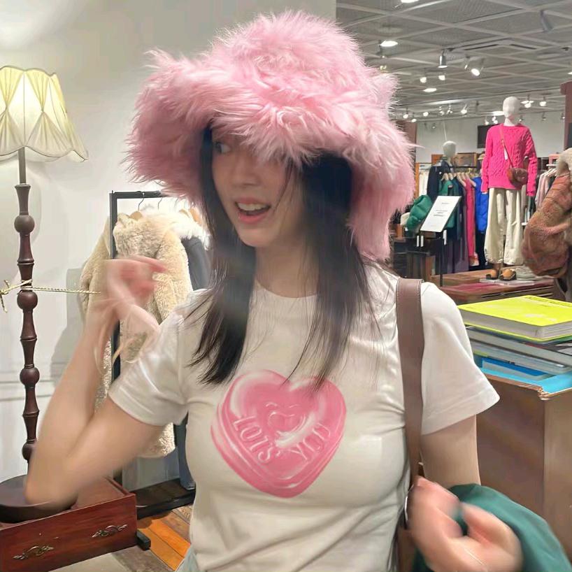 美女日常犯困