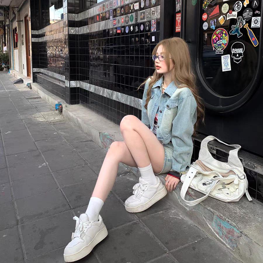 Sue