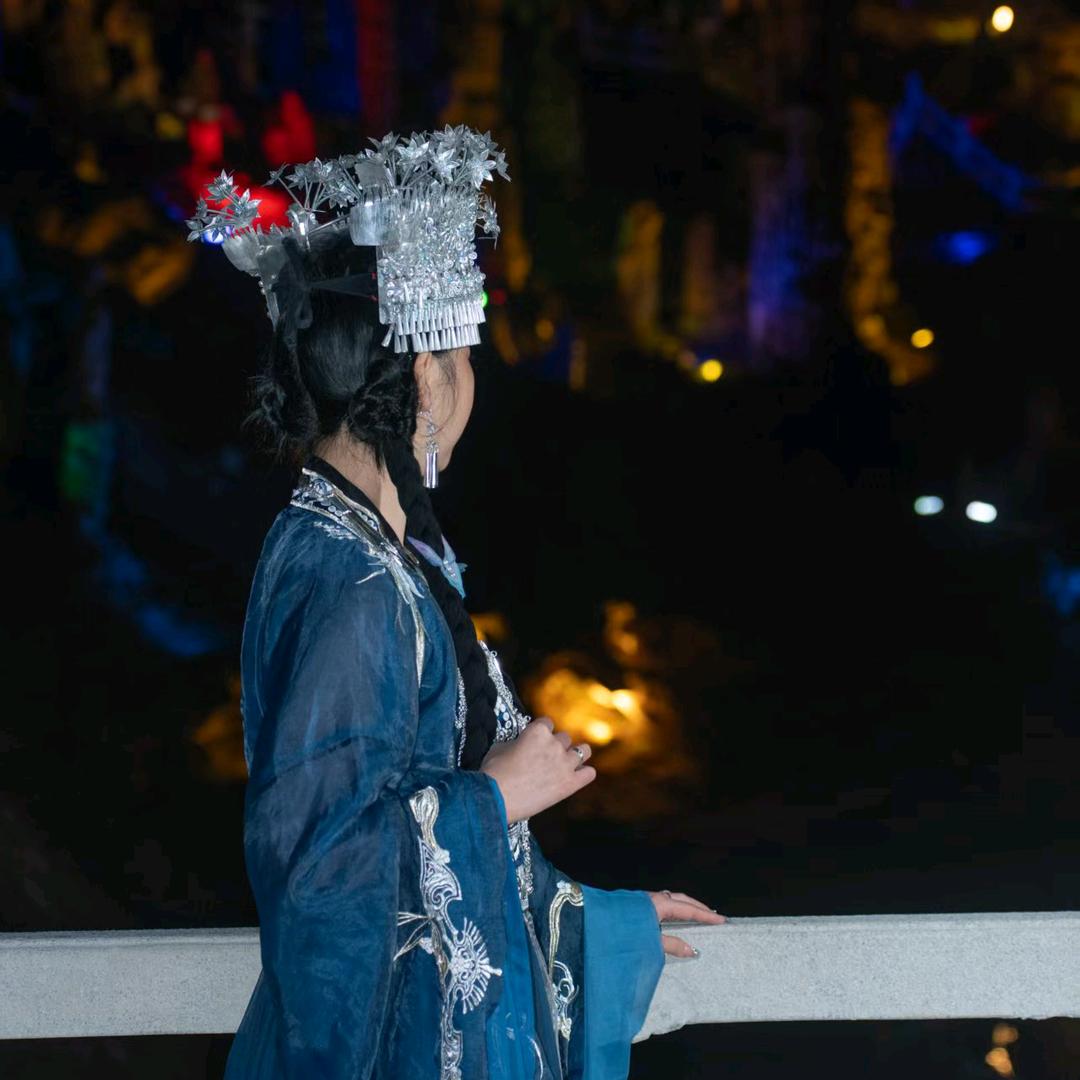 贵州九月