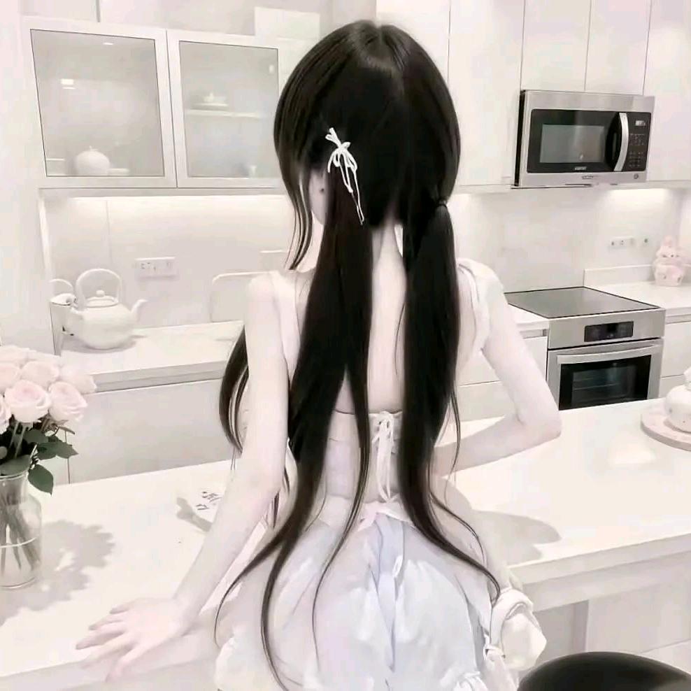 祁施