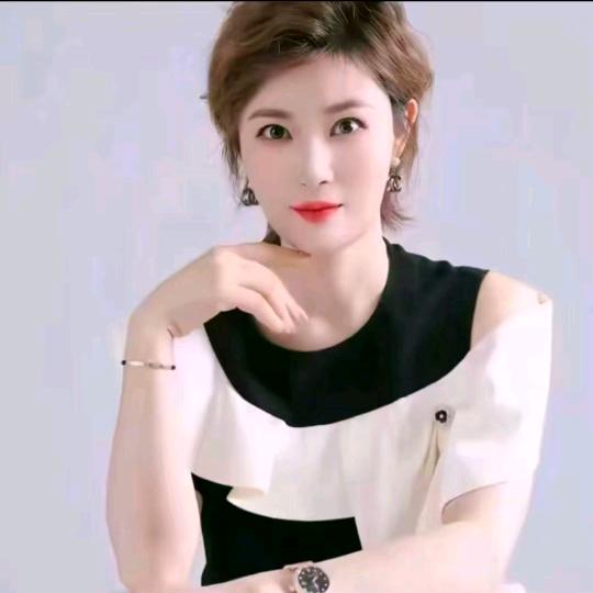 boss姐奢品(时尚衣橱)