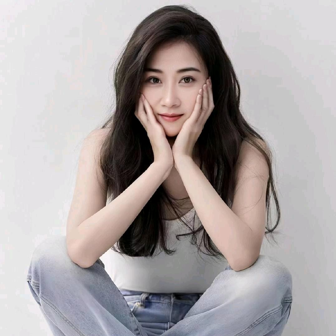 陈 三  岁