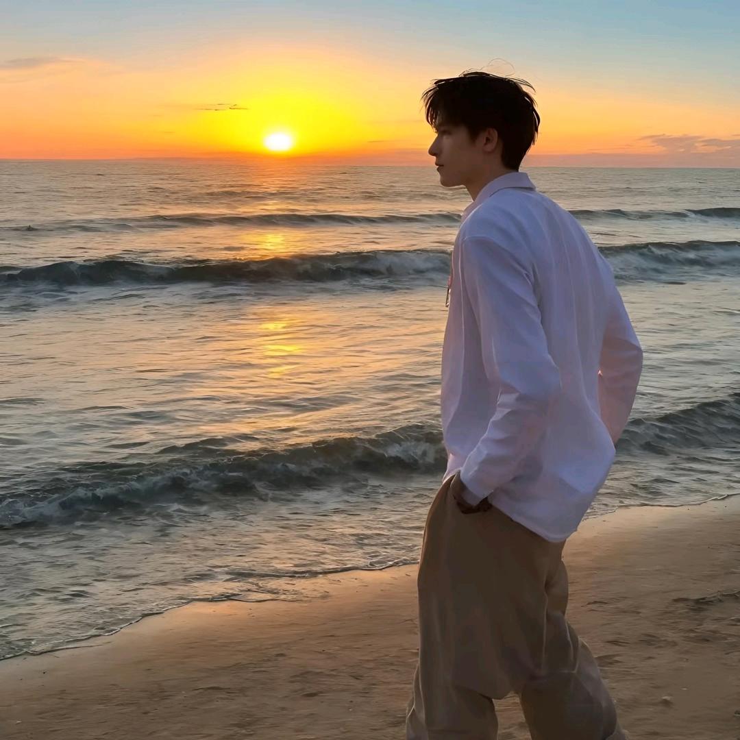 ヾꦿ໊趕路🚬人℘࿐ᩚ