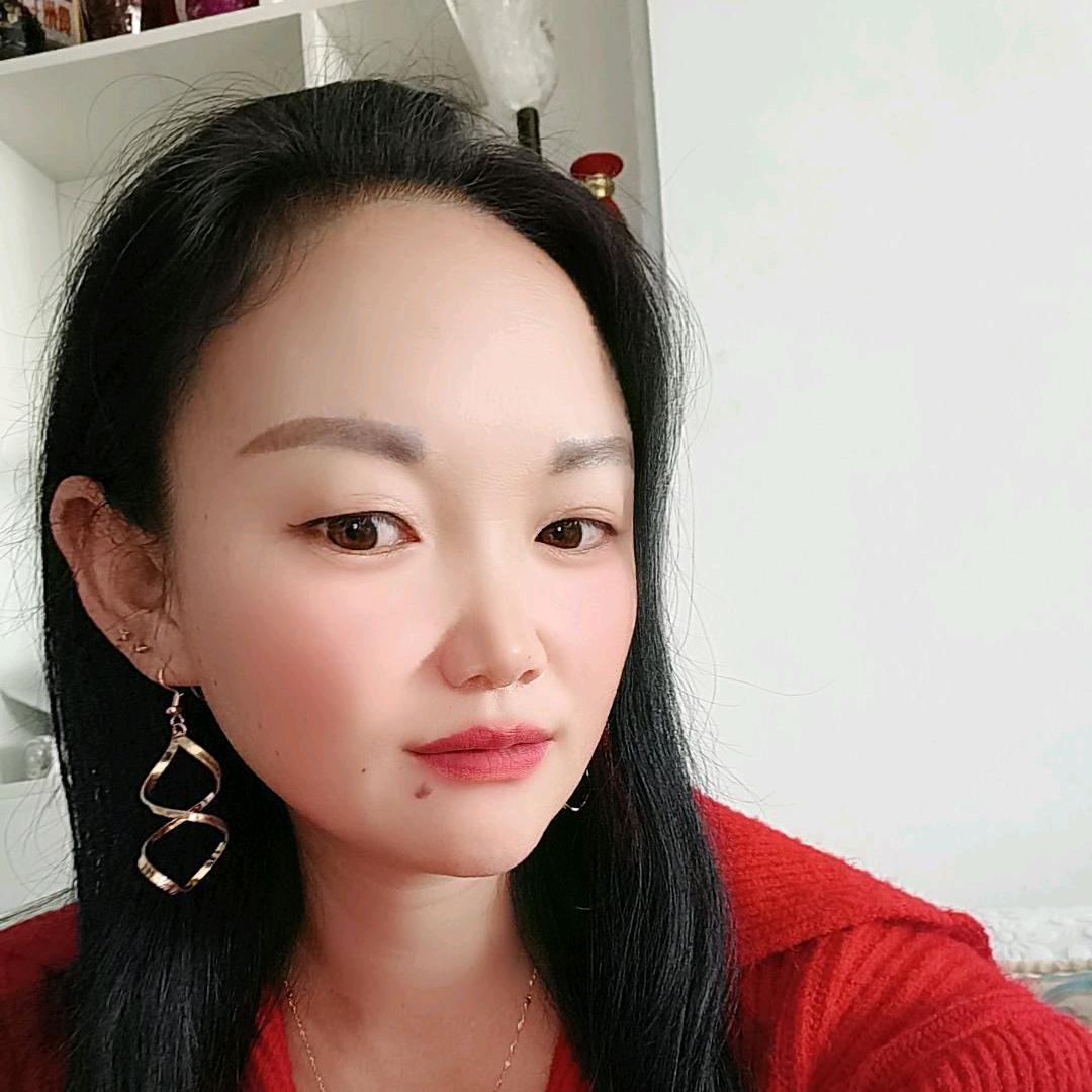 水井大队姐妹花灯