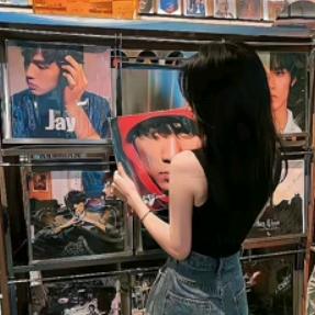 热衷读书的傻瓜