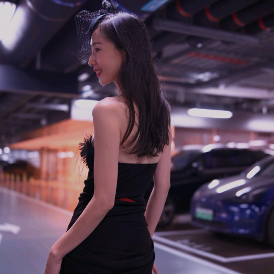 在西藏等你的马小妞