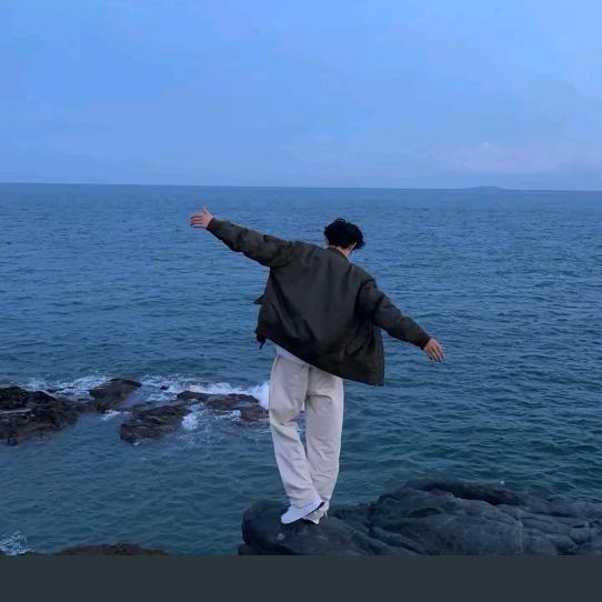 陆ᝰꫛ先生ಇ᭄