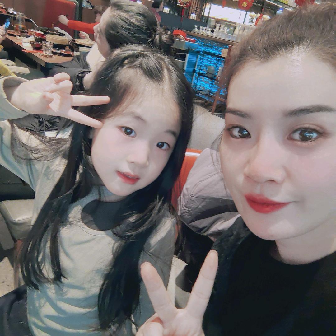 Amy 小姨儿