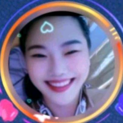 💞亲亲女神᭄ 💞灯牌上麦十点开播