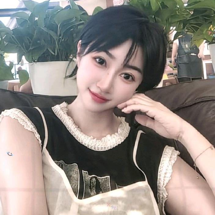 🐰ྀི 大白兔 🥕