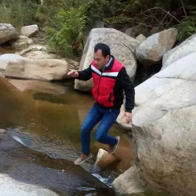 管少华